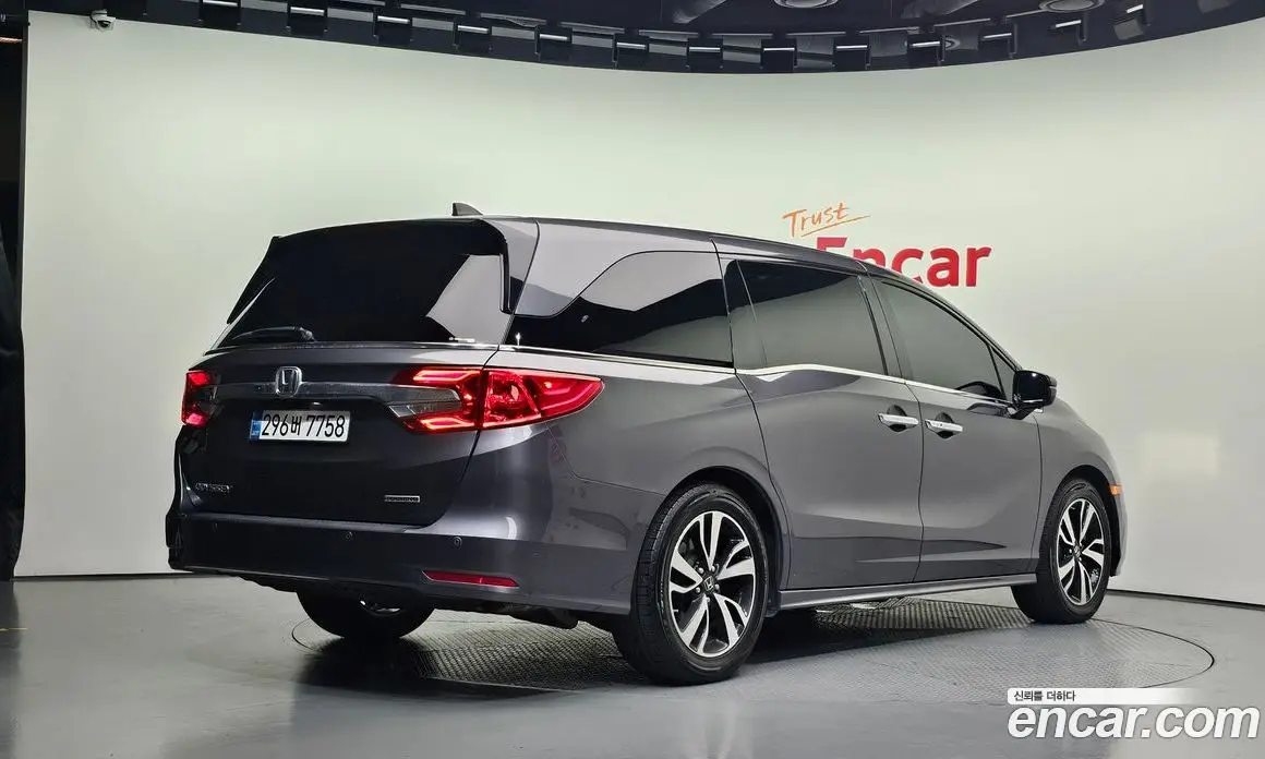 Honda Odyssey 2019 3.5 АКПП, фото 2 Honda Odyssey 2019 3.5 АКПП, фото 2