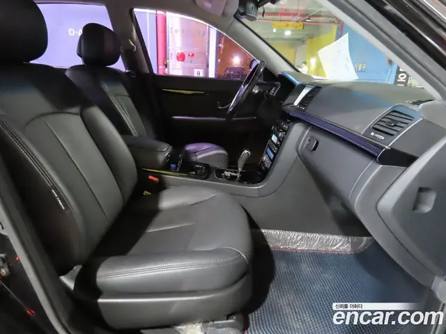 Kia Opirus 2010 2.7 АКПП, миниатюра 8