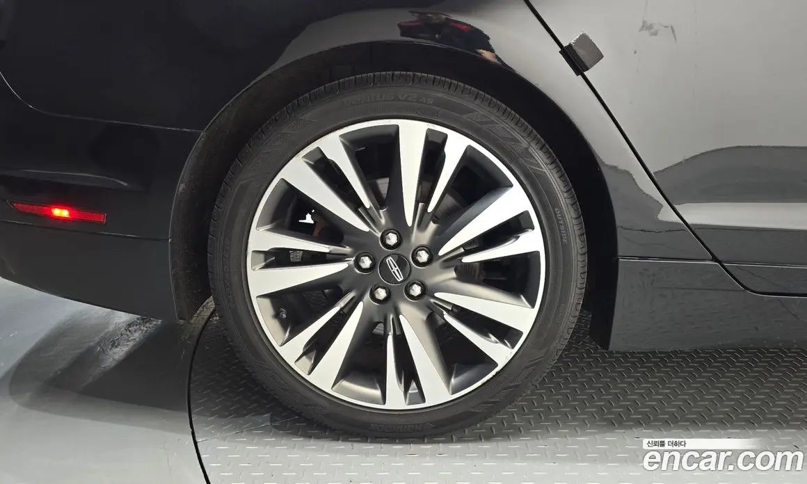 Lincoln MKZ 2018 2.0 АКПП, фото 5