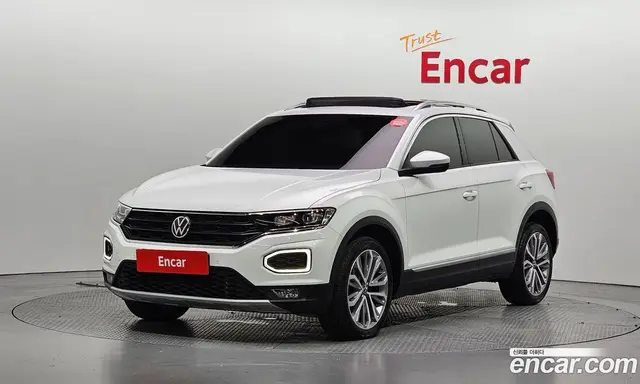 Volkswagen T-Roc, 2021, 25 643 км