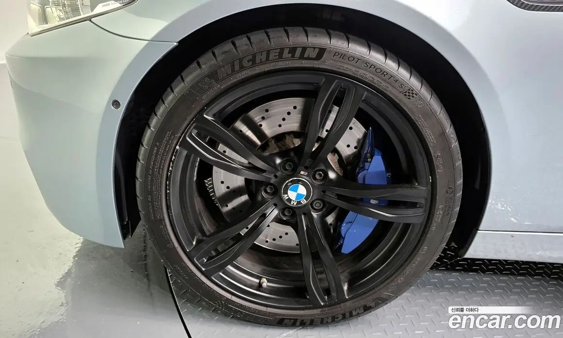 BMW M5 2016 4.4 АКПП, фото 5