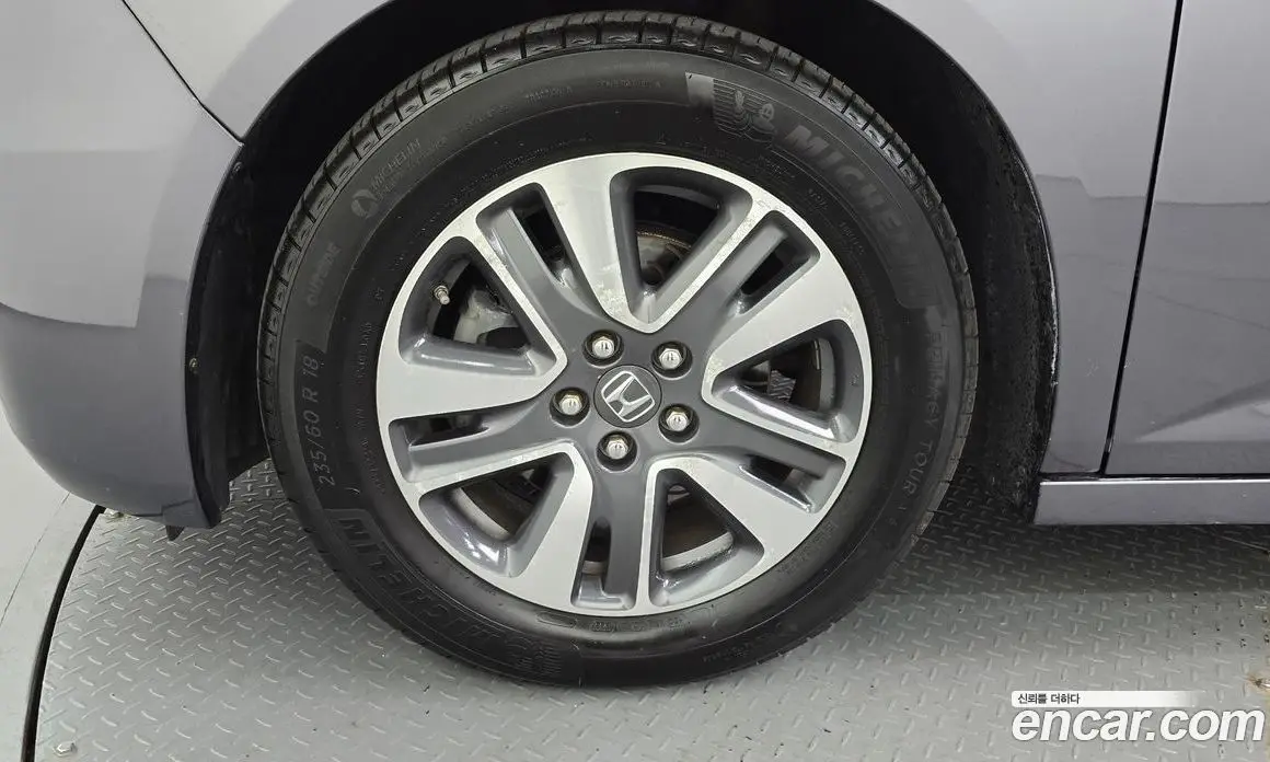 Honda Odyssey 2015 3.5 АКПП, фото 5 Honda Odyssey 2015 3.5 АКПП, фото 5