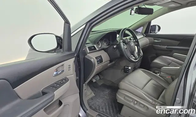 Honda Odyssey 2015 3.5 АКПП, миниатюра 10 Honda Odyssey 2015 3.5 АКПП, миниатюра 10