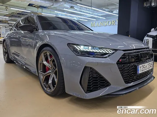 Audi RS6, 2025, 2 666 км