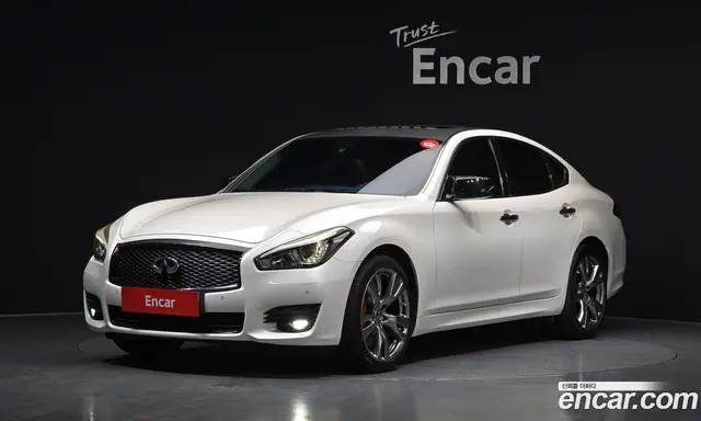 Infiniti Q70, 2016, 185 967 км Infiniti Q70, 2016, 185 967 км