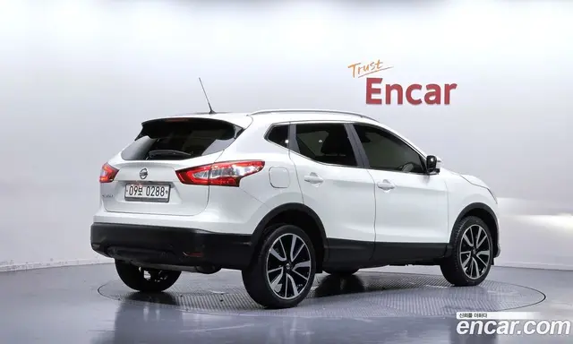Nissan Qashqai 2016 1.6 АКПП, миниатюра 2