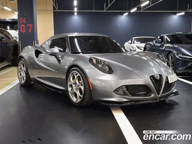 Alfa Romeo 4C 2016 1.8 АКПП, миниатюра 2