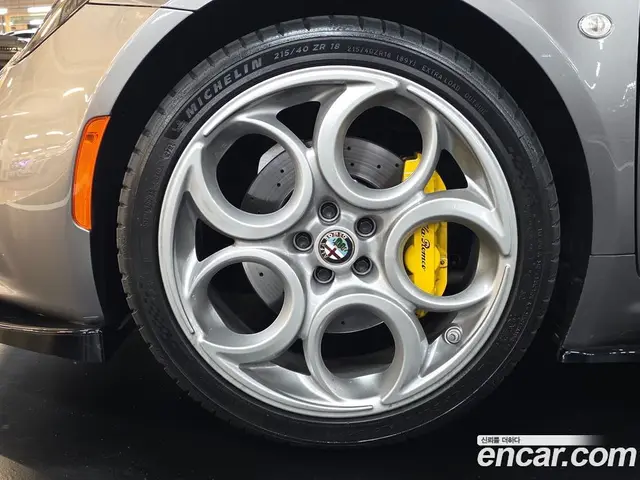 Alfa Romeo 4C 2016 1.8 АКПП, миниатюра 6