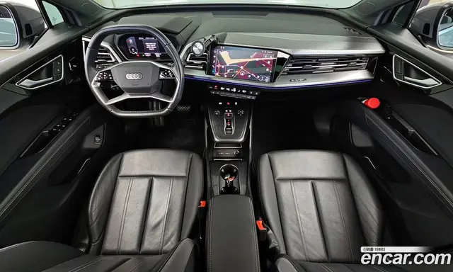 Audi Q4 e-tron 2023 0.2 АКПП, миниатюра 10