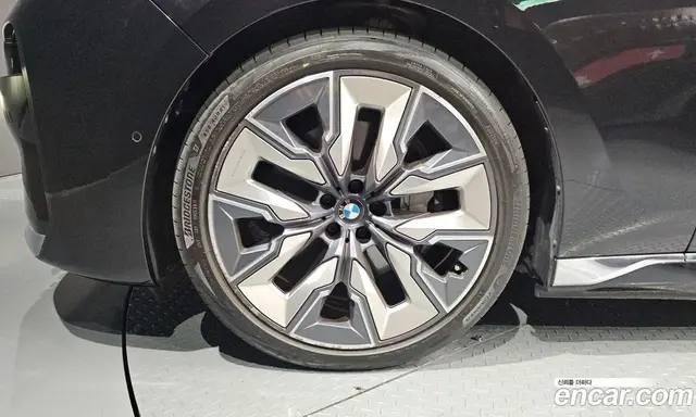 BMW i7 2023 0.3 АКПП, миниатюра 5