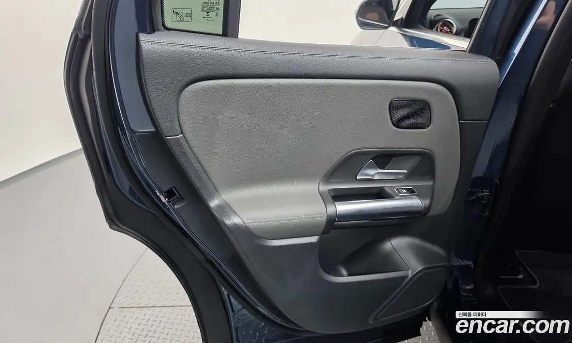 Mercedes-Benz EQA 2021 0.2 АКПП, фото 15