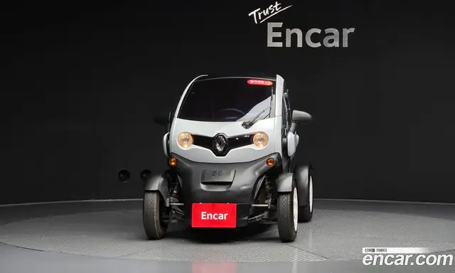 Renault (Samsung) Twizy 2019 0.1 АКПП, миниатюра 2 Renault (Samsung) Twizy 2019 0.1 АКПП, миниатюра 2
