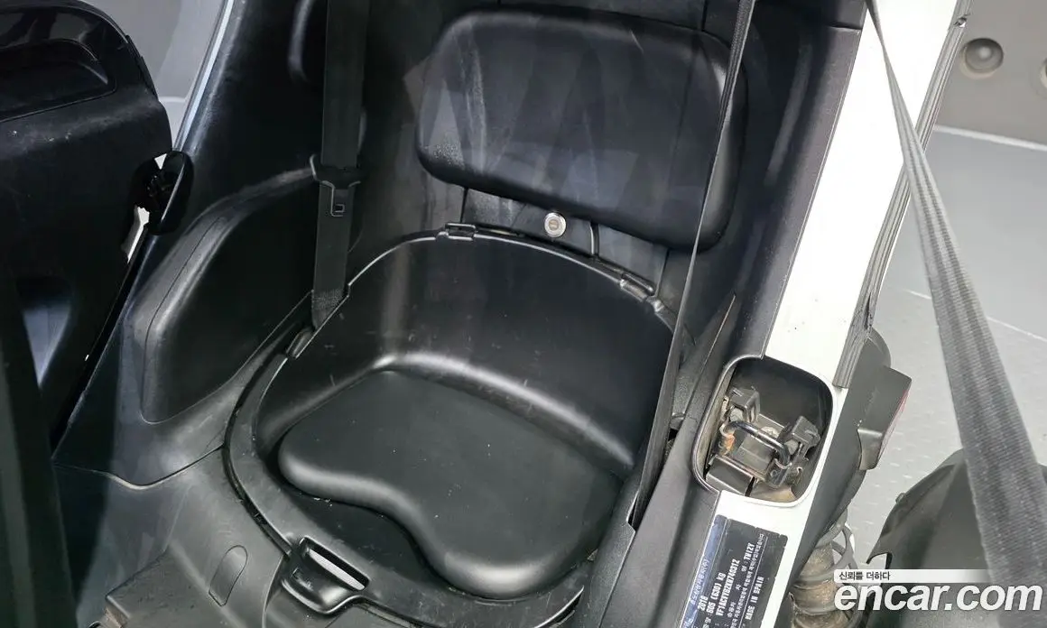 Renault (Samsung) Twizy 2019 0.1 АКПП, фото 15 Renault (Samsung) Twizy 2019 0.1 АКПП, фото 15