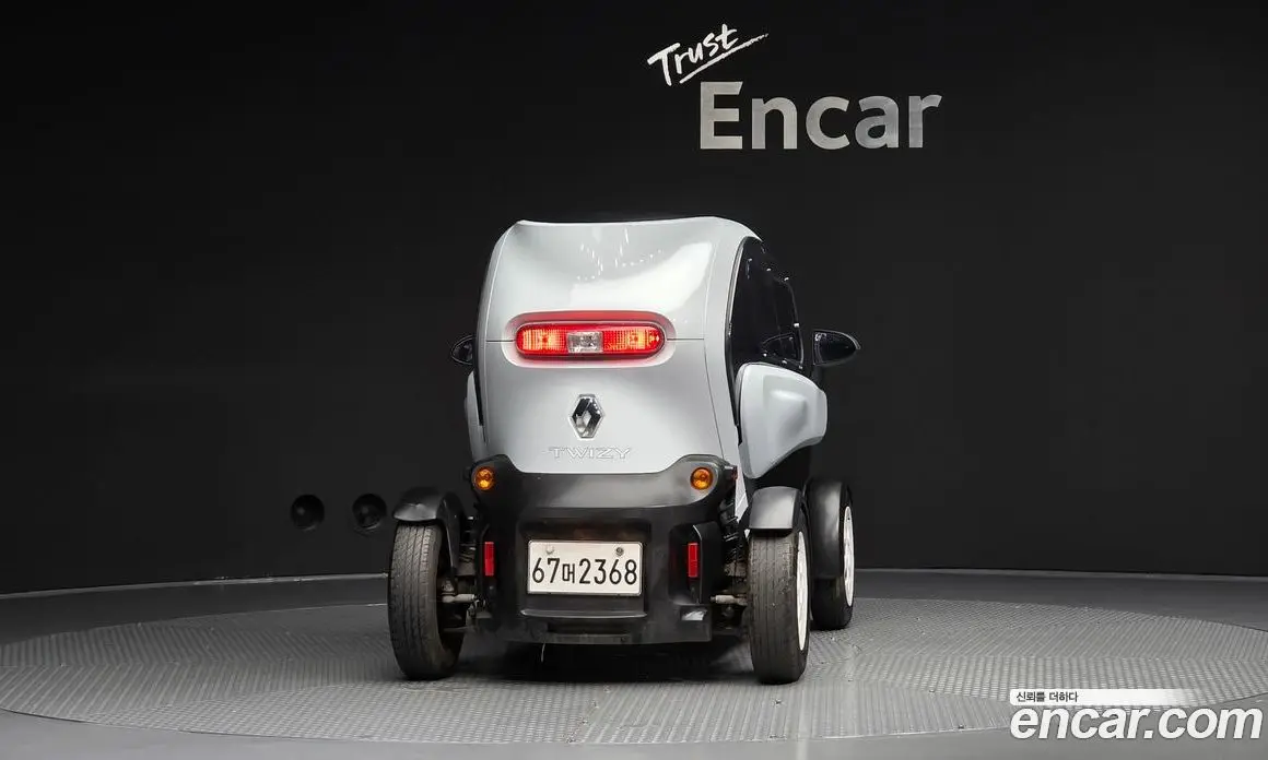 Renault (Samsung) Twizy 2019 0.1 АКПП, фото 3 Renault (Samsung) Twizy 2019 0.1 АКПП, фото 3