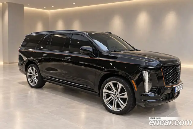 Cadillac Escalade 2025 6.2 АКПП, миниатюра 3