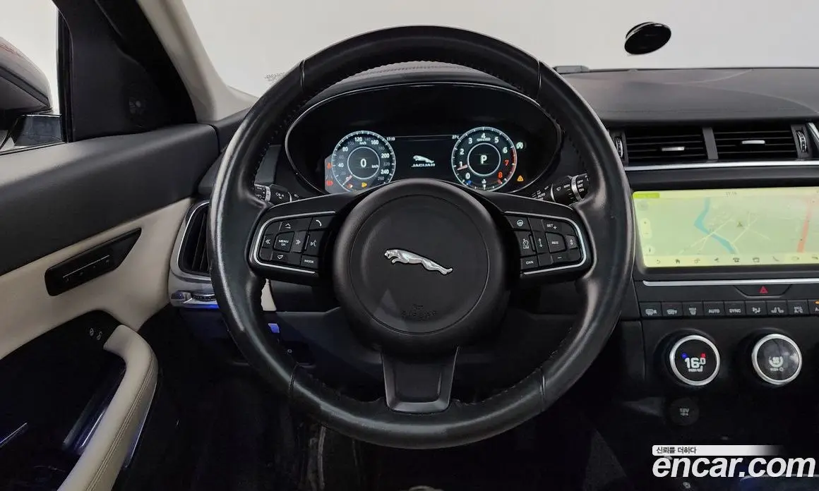 Jaguar E-Pace 2018 2.0 АКПП, фото 18