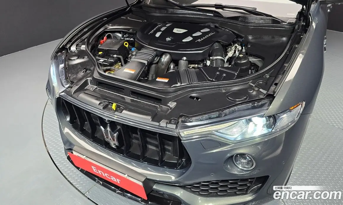 Maserati Levante 2017 3.0 АКПП, фото 6