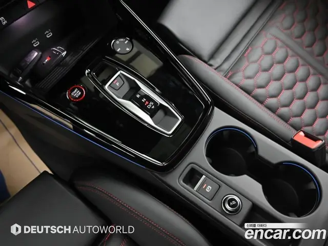 Audi RS3 2025 2.5 АКПП, миниатюра 9