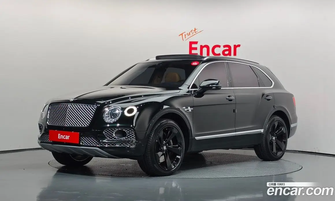 Bentley Bentayga 2018 6.0 АКПП, фото 1 Bentley Bentayga 2018 6.0 АКПП, фото 1