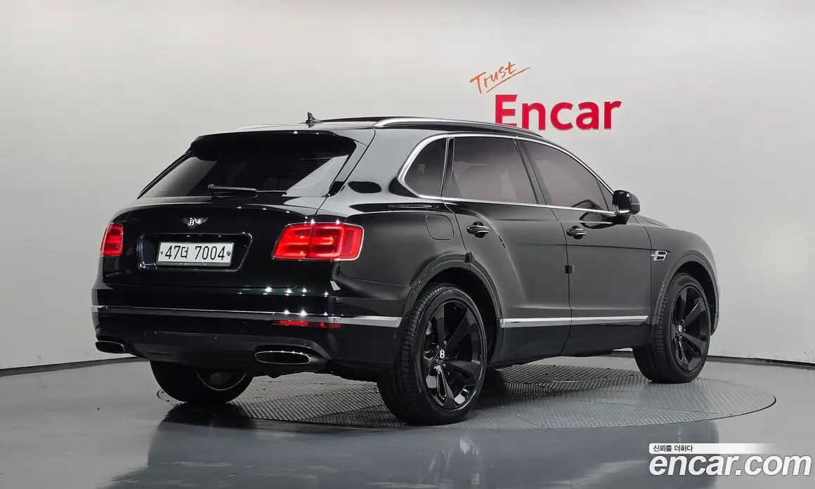 Bentley Bentayga 2018 6.0 АКПП, фото 2 Bentley Bentayga 2018 6.0 АКПП, фото 2