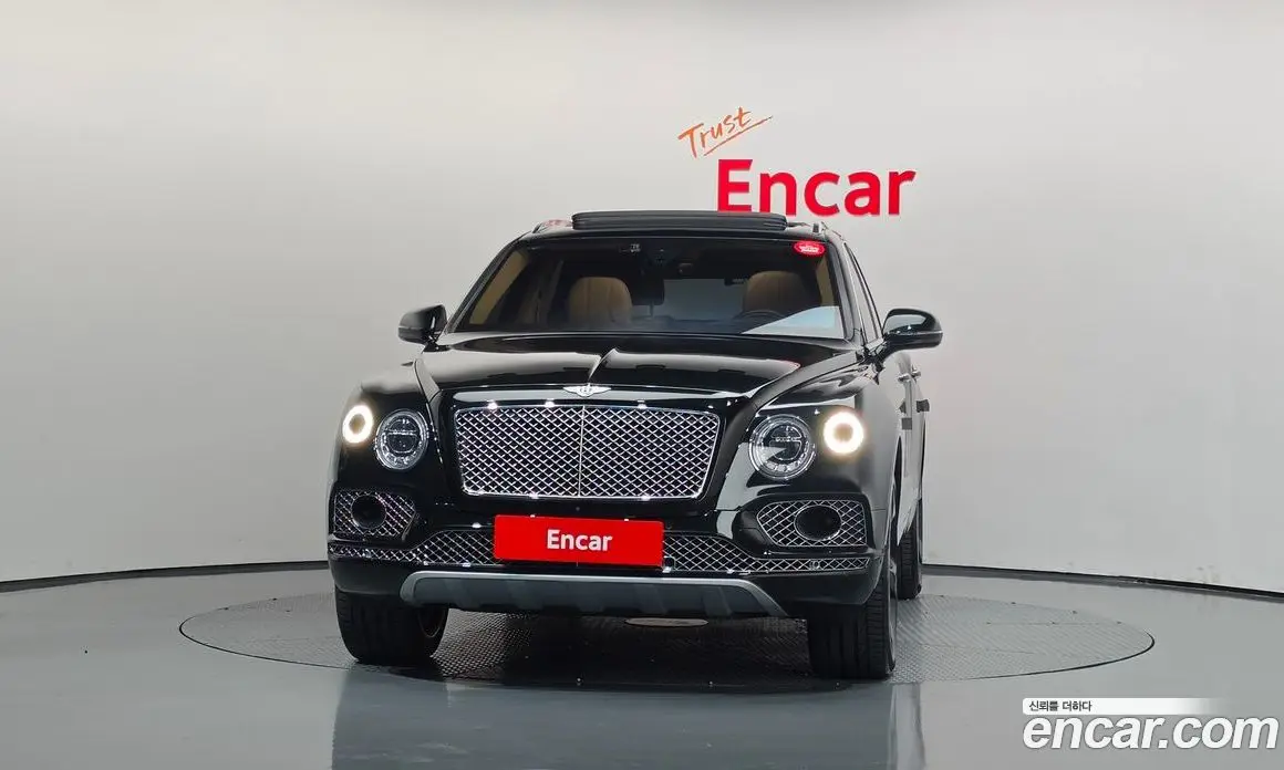 Bentley Bentayga 2018 6.0 АКПП, фото 3 Bentley Bentayga 2018 6.0 АКПП, фото 3