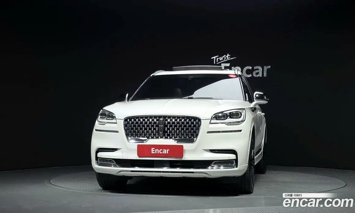 Lincoln Aviator 2021 3.0 АКПП, фото 3