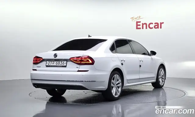 Volkswagen Passat 2018 2.0 АКПП, миниатюра 2