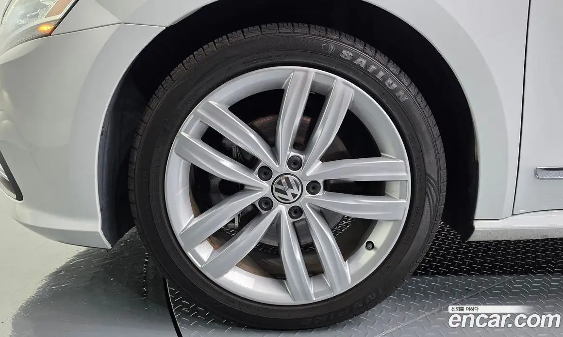 Volkswagen Passat 2018 2.0 АКПП, фото 5