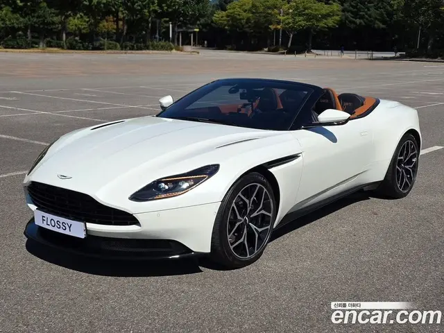 Aston Martin DB11, 2019, 14 930 км