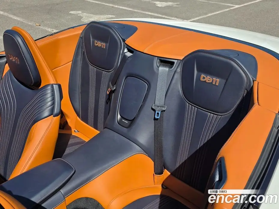 Aston Martin DB11 2019 4.0 АКПП, фото 18