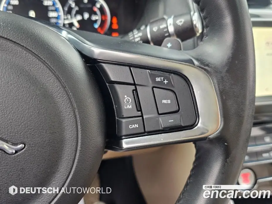 Jaguar XE 2018 2.0 АКПП, фото 17