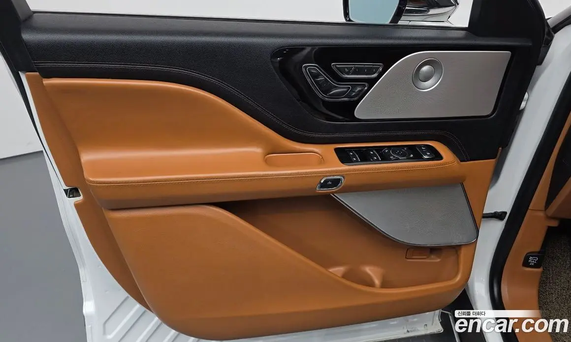 Lincoln Aviator 2021 3.0 АКПП, фото 13