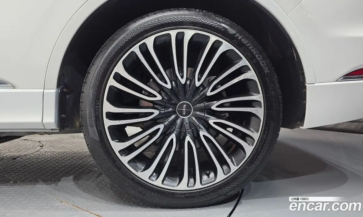 Lincoln Aviator 2021 3.0 АКПП, фото 6