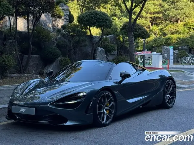 McLaren 720S, 2019, 6 800 км