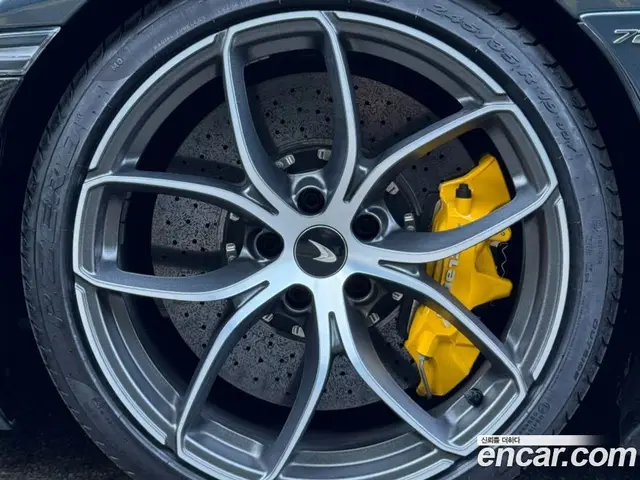 McLaren 720S 2019 4.0 АКПП, миниатюра 5 McLaren 720S 2019 4.0 АКПП, миниатюра 5