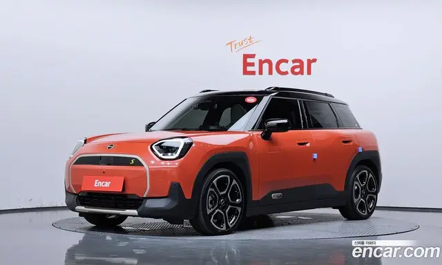 Mini Aceman, 2025, 10 649 км