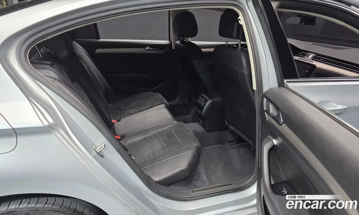 Volkswagen Passat 2018 2.0 АКПП, фото 12