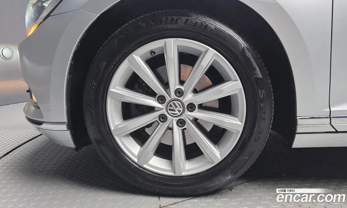 Volkswagen Passat 2018 2.0 АКПП, фото 5