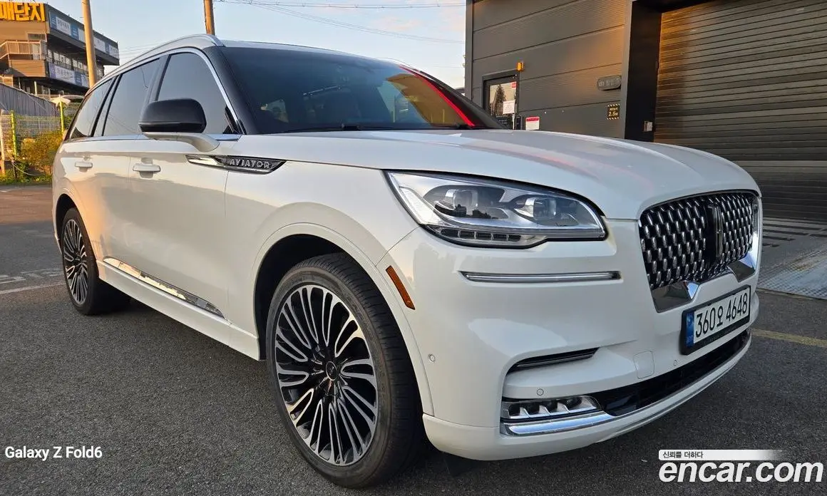 Lincoln Aviator 2023 3.0 АКПП, фото 3