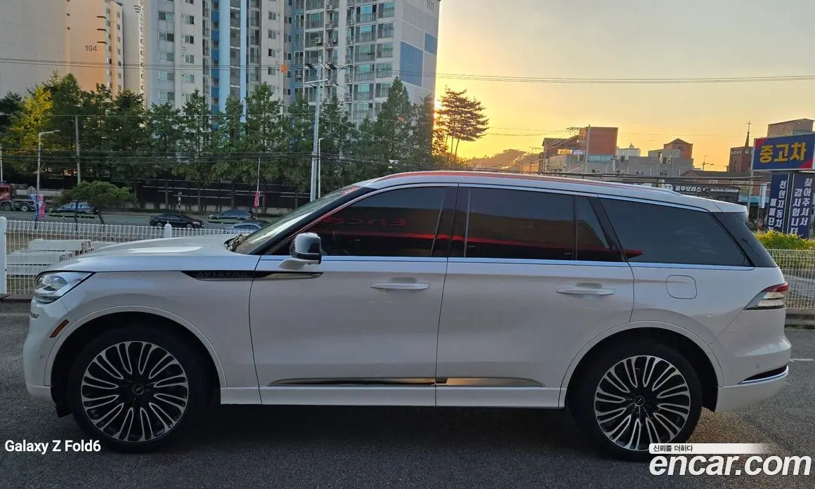 Lincoln Aviator 2023 3.0 АКПП, фото 4