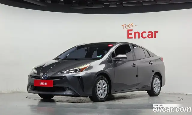 Toyota Prius, 2019, 153 763 км Toyota Prius, 2019, 153 763 км