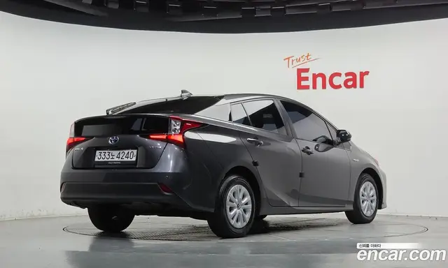 Toyota Prius 2019 1.8 АКПП, миниатюра 2 Toyota Prius 2019 1.8 АКПП, миниатюра 2