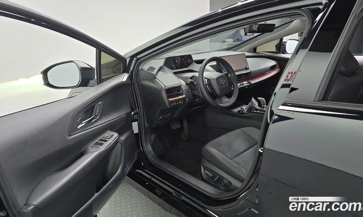 Toyota Prius 2026 2.0 АКПП, фото 12