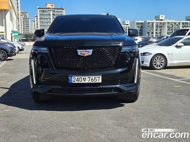 Cadillac Escalade 2024 6.2 АКПП, миниатюра 2 Cadillac Escalade 2024 6.2 АКПП, миниатюра 2