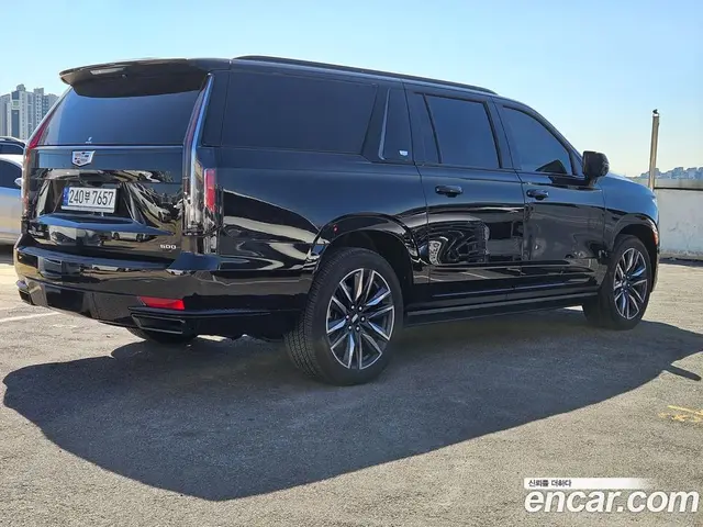 Cadillac Escalade 2024 6.2 АКПП, миниатюра 4 Cadillac Escalade 2024 6.2 АКПП, миниатюра 4
