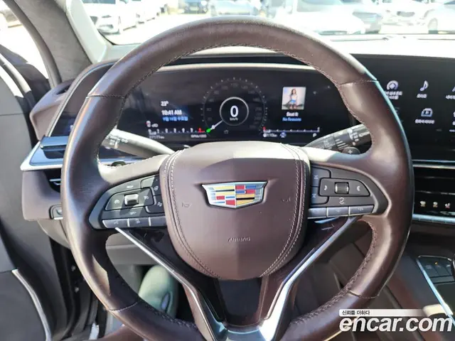 Cadillac Escalade 2024 6.2 АКПП, миниатюра 10 Cadillac Escalade 2024 6.2 АКПП, миниатюра 10