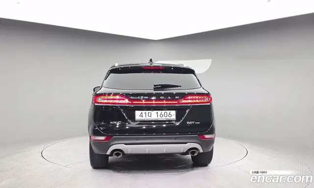 Lincoln MKC 2017 2.0 АКПП, миниатюра 4 Lincoln MKC 2017 2.0 АКПП, миниатюра 4