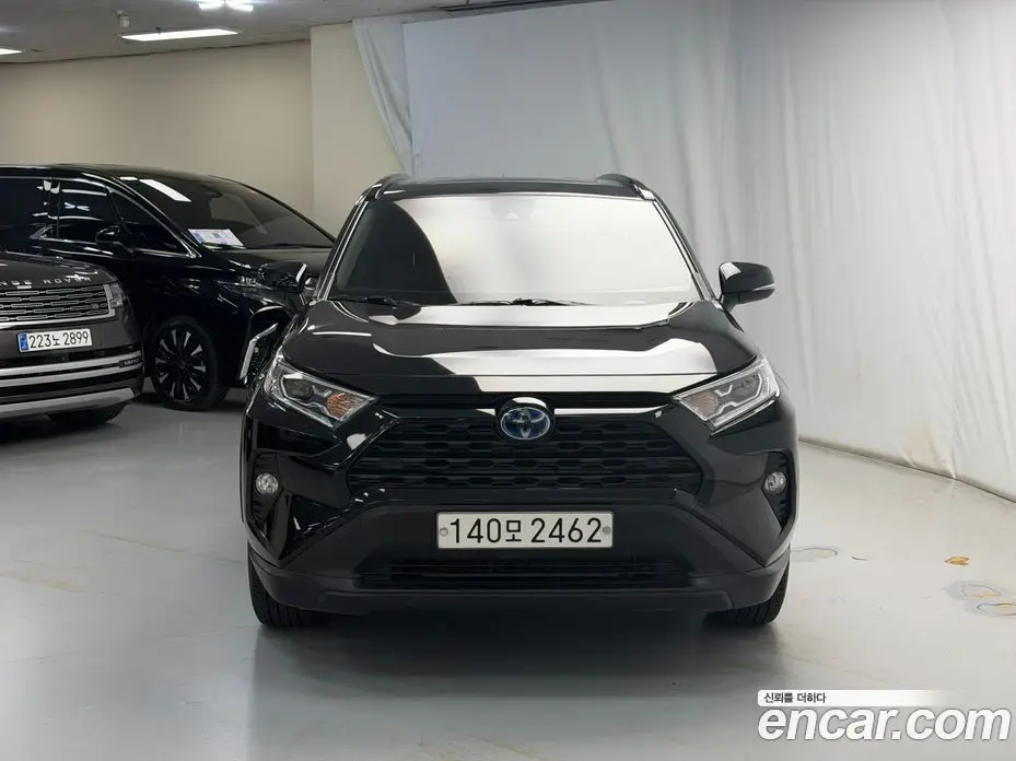 Toyota RAV4 2020 2.5 АКПП, фото 1 Toyota RAV4 2020 2.5 АКПП, фото 1