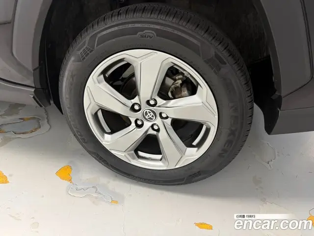 Toyota RAV4 2020 2.5 АКПП, миниатюра 7 Toyota RAV4 2020 2.5 АКПП, миниатюра 7