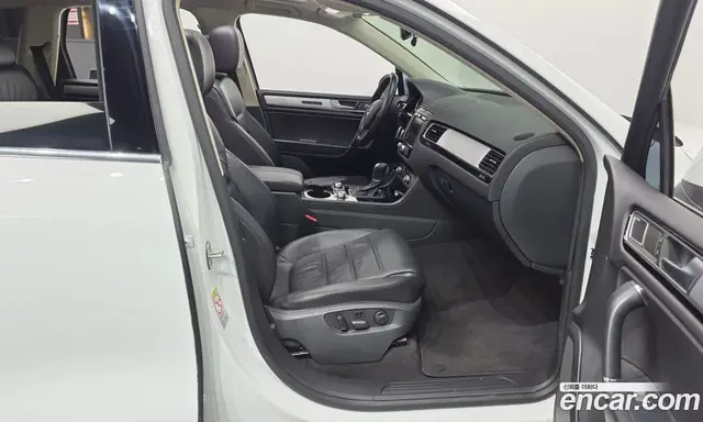 Volkswagen Touareg 2015 3.0 АКПП, миниатюра 11